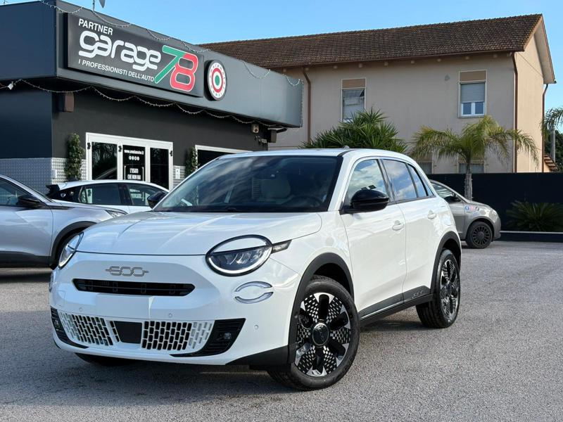 Fiat 600 Hybrid Mhev La Prima Dct 2025