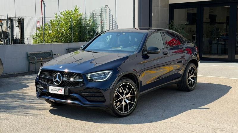 MERCEDES-BENZ GLC 300DE COUPE' 4MATIC