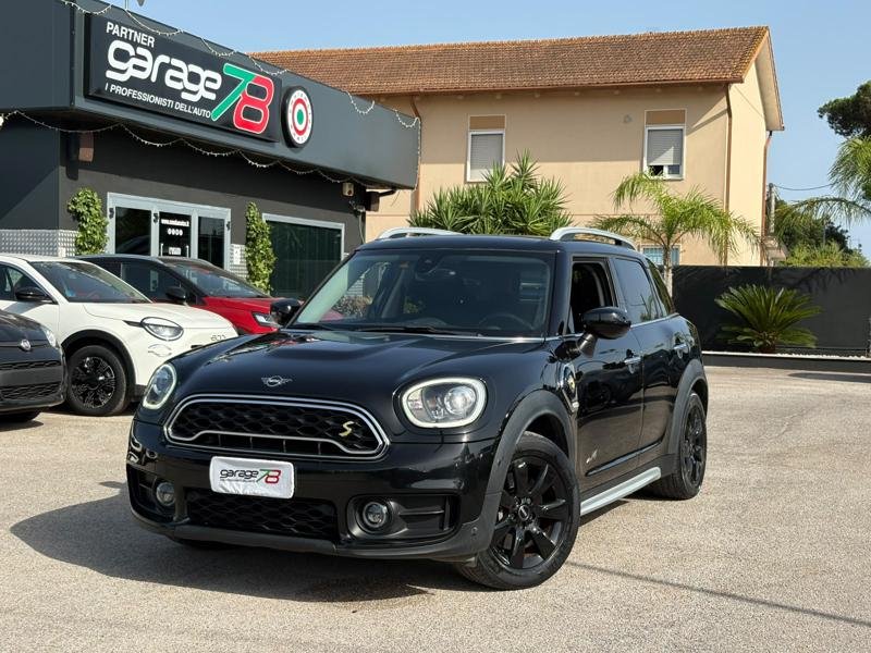 MINI MINI 1.5 COOPER COUNTRYMAN ALL4 AUT